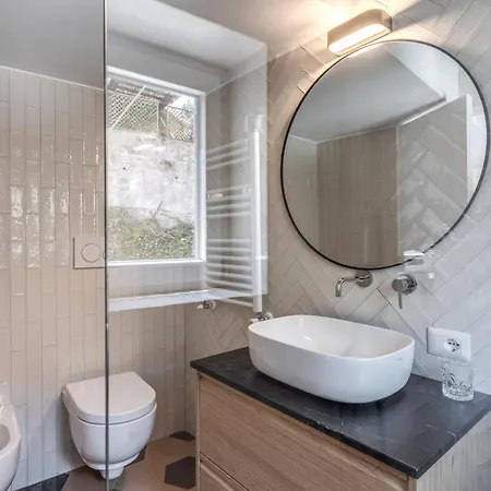 Apartment Cisterna 8 *