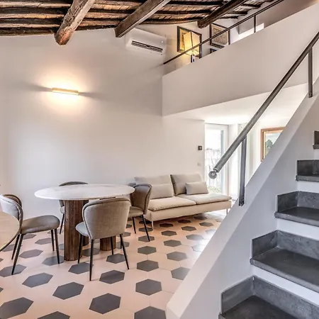 Apartment Cisterna 8 Rome
