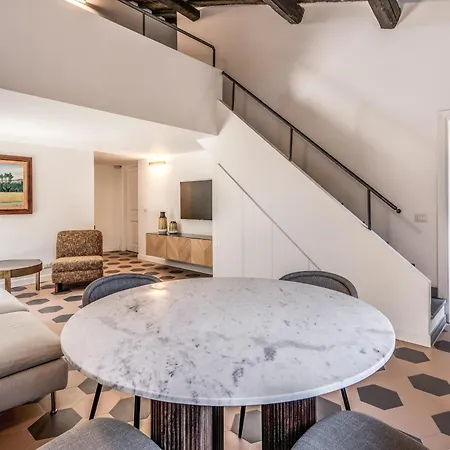 Cisterna 8 Apartment *